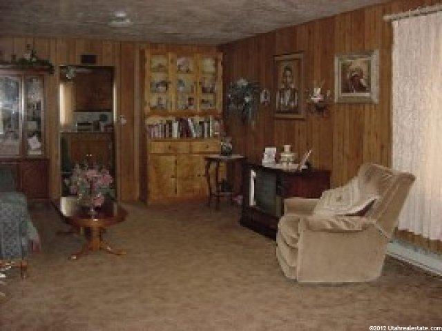 196 W 100 S, Gunnison, UT 84634 — photo 2