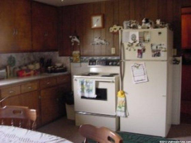 196 W 100 S, Gunnison, UT 84634 — photo 3
