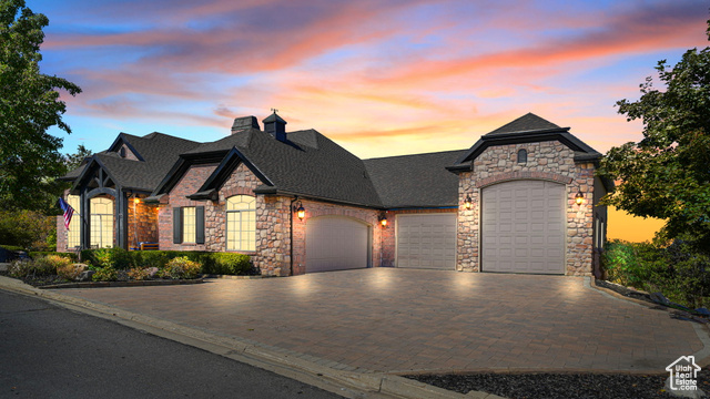 Photo 4 for MLS #2115670 at 1481 E Meadow Bluff Ln