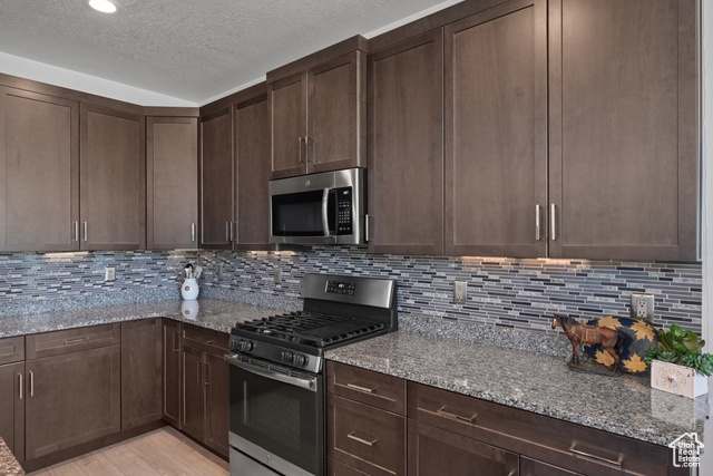 Photo 13 for MLS #2115701 at 6456 Black Ridge Dr