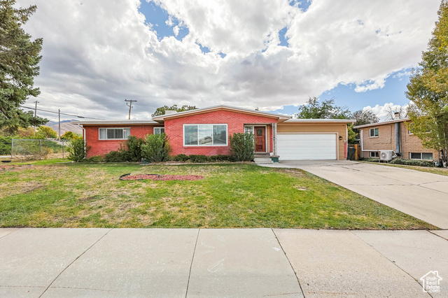 209 W MILLCREEK WAY, Tooele UT 84074