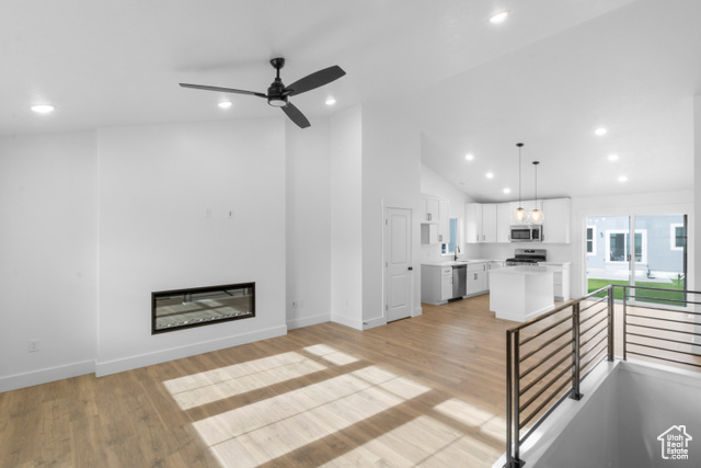 Photo 5 for MLS #2115708 at 527 N 770 West