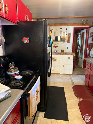 Photo 37 for MLS #2115710 at 2322 W Surrey Rd