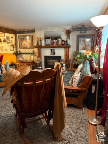Photo 18 for MLS #2115710 at 2322 W Surrey Rd