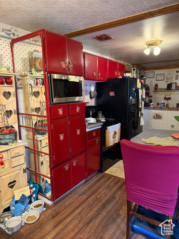 Photo 35 for MLS #2115710 at 2322 W Surrey Rd