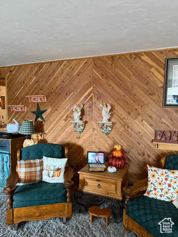 Photo 20 for MLS #2115710 at 2322 W Surrey Rd