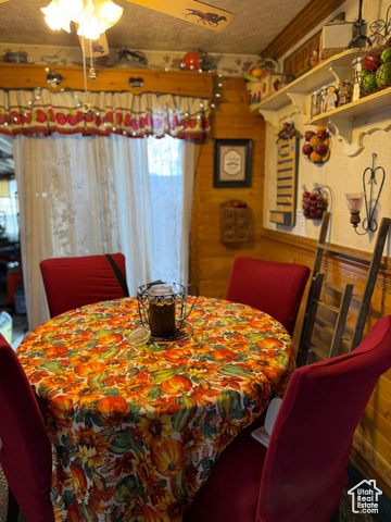Photo 32 for MLS #2115710 at 2322 W Surrey Rd