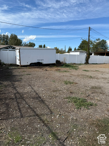 Photo 57 for MLS #2115710 at 2322 W Surrey Rd