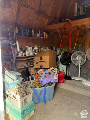 Photo 103 for MLS #2115710 at 2322 W Surrey Rd