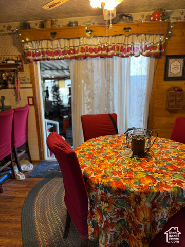 Photo 33 for MLS #2115710 at 2322 W Surrey Rd
