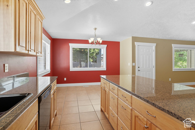 Photo 14 for MLS #2115716 at 568 N Cherry Creek Pkwy
