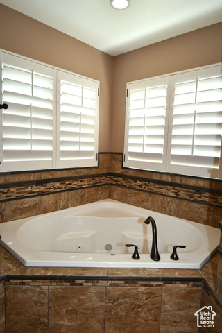 Photo 14 for MLS #2115720 at 4061 W 1250 North #1250