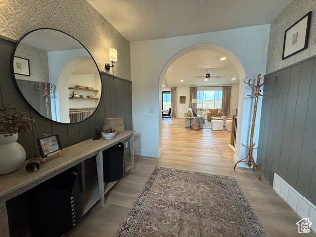 Photo 6 for MLS #2115726 at 101 E Selman Dr