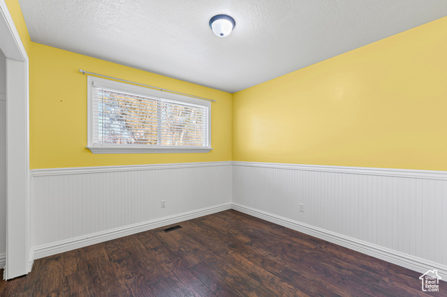 Photo 12 for MLS #2115727 at 2520 N 4175 West