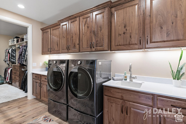 Photo 67 for MLS #2115733 at 3477 S Pecos Dr