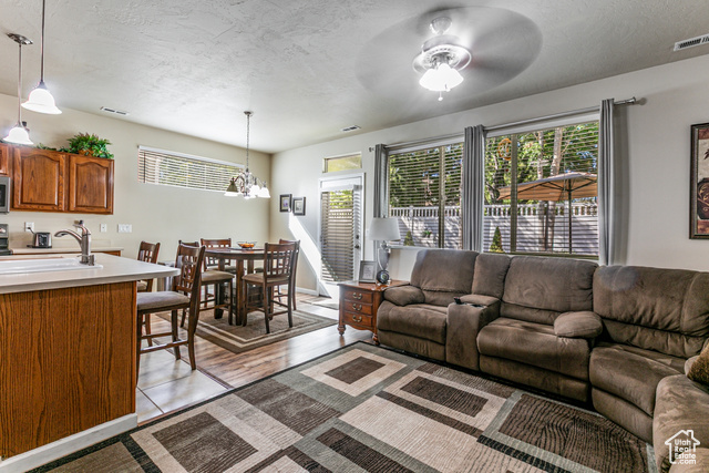 Photo 11 for MLS #2115743 at 3174 S Park Commons Way