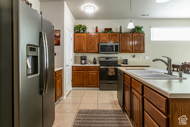 Photo 13 for MLS #2115743 at 3174 S Park Commons Way