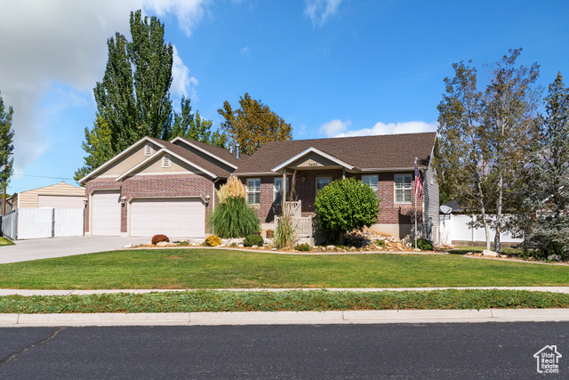 Photo 2 for MLS #2115765 at 3462 W 2565 North