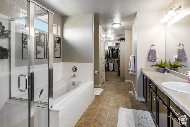 Photo 11 for MLS #2115786 at 283 E Rockwood Way