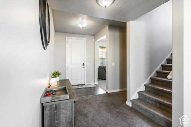 Photo 3 for MLS #2115786 at 283 E Rockwood Way