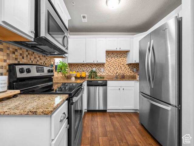 Photo 7 for MLS #2115799 at 2487 W 500 South #5