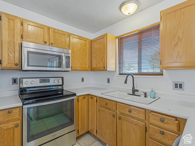 Photo 5 for MLS #2115800 at 4972 W Wake Robin Dr