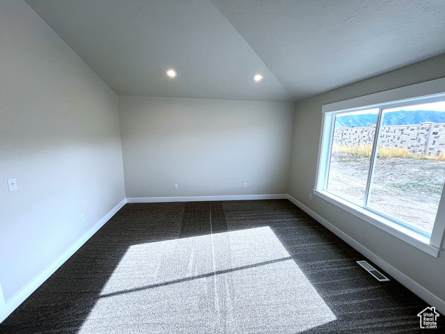 Photo 9 for MLS #2115801 at 1206 N Berra Blvd