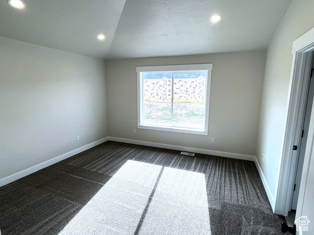 Photo 8 for MLS #2115801 at 1206 N Berra Blvd