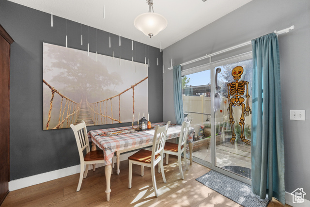 Photo 6 for MLS #2115802 at 88 E Calbourne