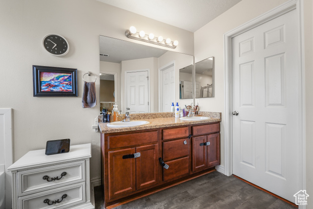 Photo 11 for MLS #2115802 at 88 E Calbourne