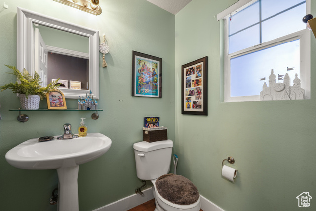 Photo 7 for MLS #2115802 at 88 E Calbourne