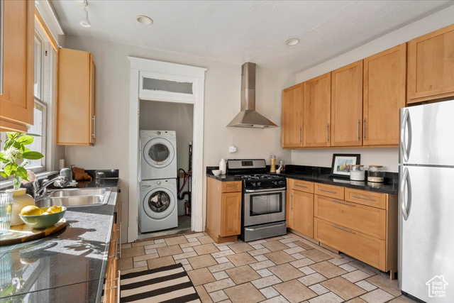 Photo 13 for MLS #2115816 at 940 S 1000 East