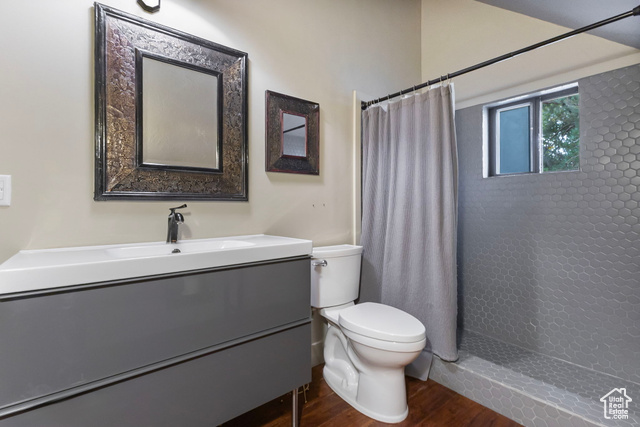 Photo 7 for MLS #2115823 at 178 N Valley View Dr