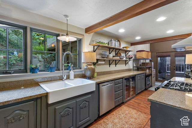 MLS #2115823                     located at 178 N Valley View Dr,
                     North Salt Lake, UT