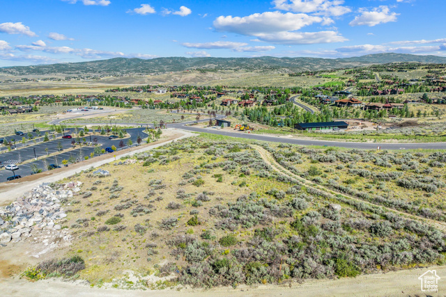 Photo 11 for MLS #2115826 at 3068 Hills Ridge Rd