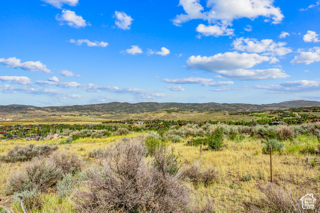 Photo 12 for MLS #2115826 at 3068 Hills Ridge Rd