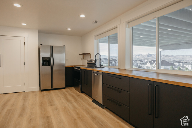 Photo 41 for MLS #2115827 at 312 W Landview Dr