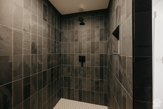 Photo 46 for MLS #2115827 at 312 W Landview Dr