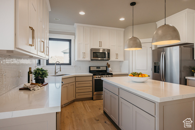 Photo 4 for MLS #2115827 at 312 W Landview Dr
