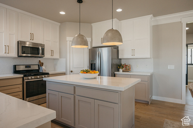Photo 6 for MLS #2115827 at 312 W Landview Dr