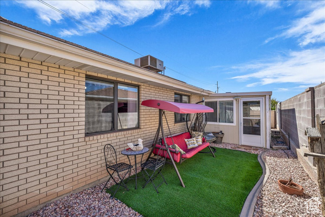Photo 16 for MLS #2115839 at 1175 E 900 South