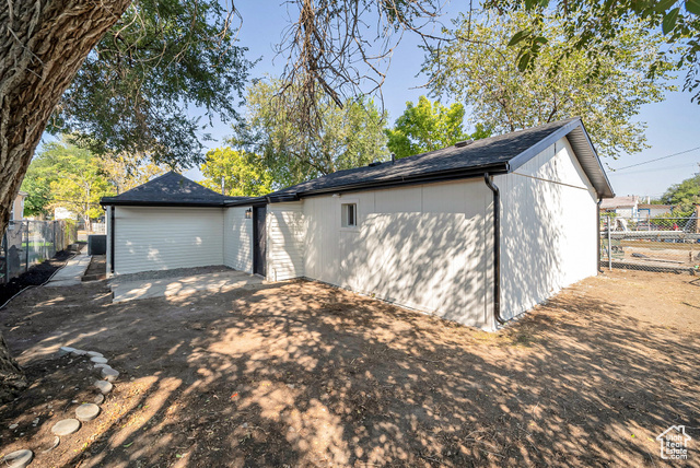 Photo 15 for MLS #2115842 at 629 S Concord St