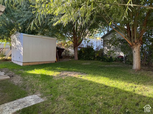 Photo 14 for MLS #2115846 at 1166 W Rolling River Rd #66
