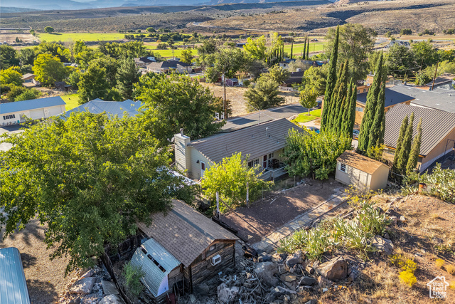 Photo 5 for MLS #2115857 at 254 N Hillside Dr