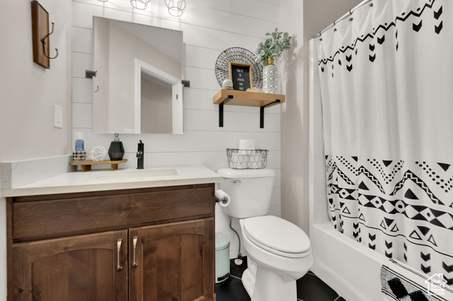 Photo 14 for MLS #2115864 at 5749 S Mirador Ct