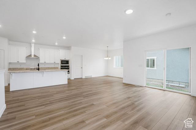 Photo 10 for MLS #2115873 at 6356 W Butte County Dr #642