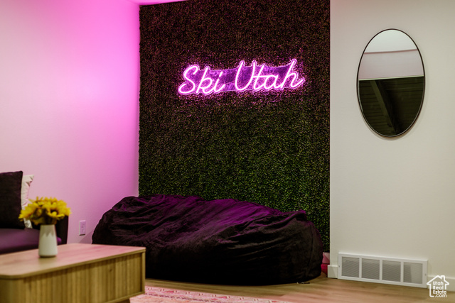 Photo 15 - 7581 S Prospector Dr, Cottonwood Heights UT 84121