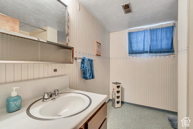 Photo 25 for MLS #2115881 at 1762 W Mantle Ave