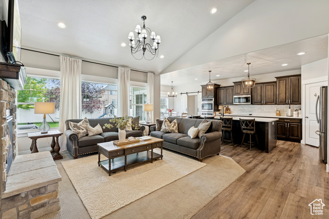 Photo 7 for MLS #2115882 at 665 W 1010 South