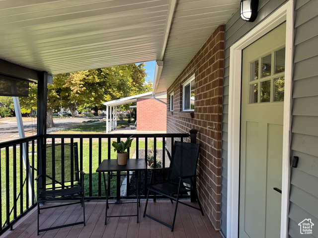 Photo 7 for MLS #2115886 at 1250 N Buccaneer Dr